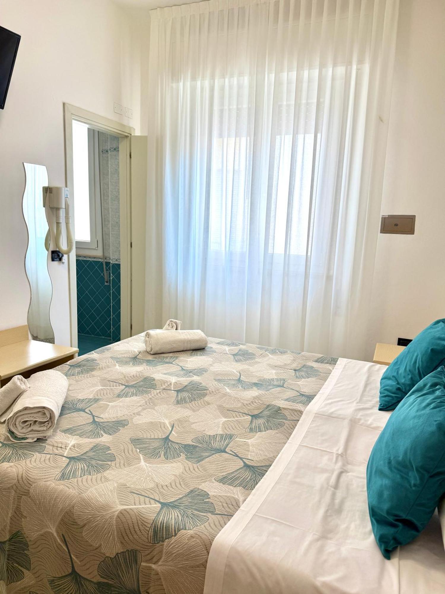 Hotel Ardea Rimini Kamer foto